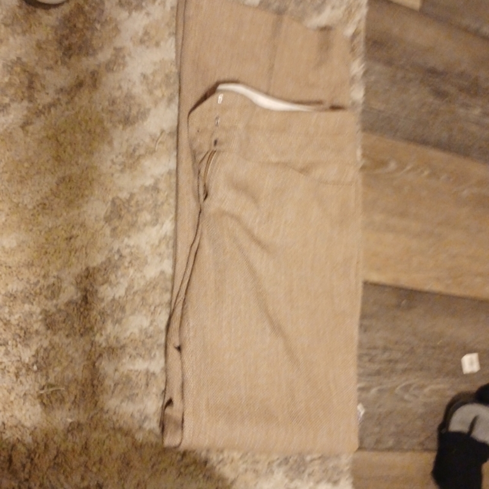 Express size 4 r tan pant slacks
